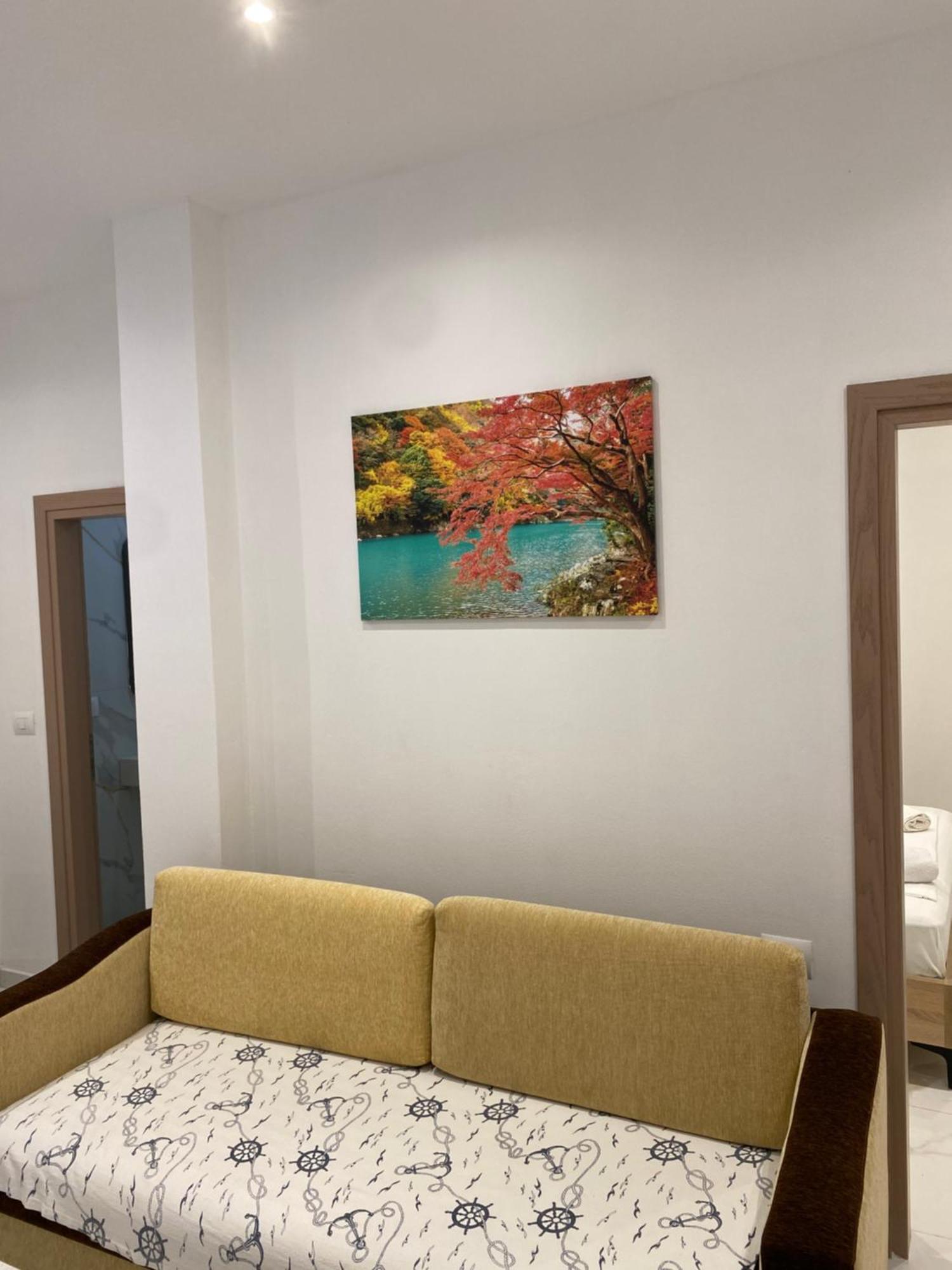 Apartaments Rraku ซารานเดอ ภายนอก รูปภาพ