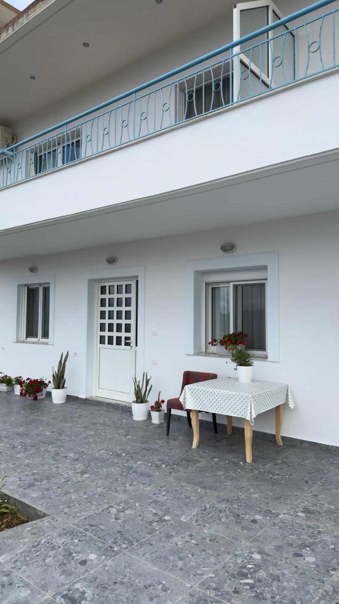 Apartaments Rraku ซารานเดอ ภายนอก รูปภาพ